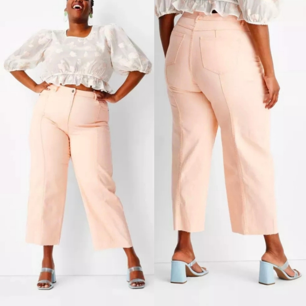 NWT Future Collective Mid-Rise Straight Leg Denim Raw Hem Pants In Peach Size 18